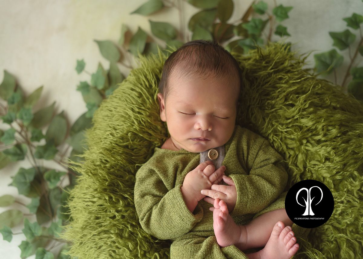 Newborn Photography - Picspirations Photography (37)