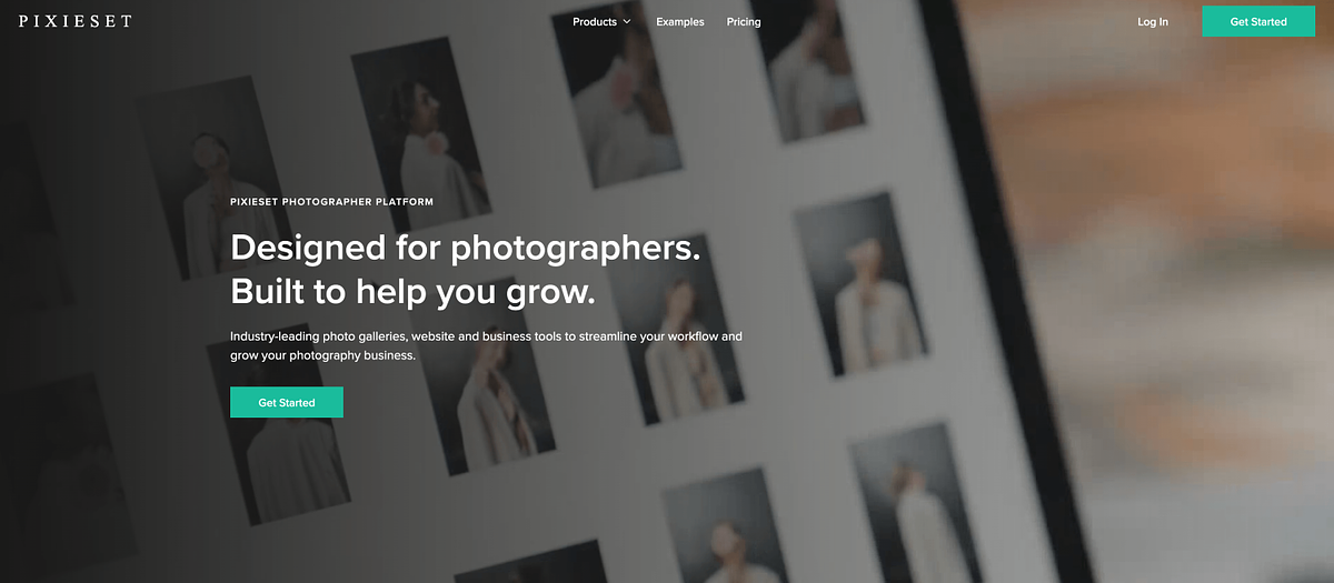 Página de inicio del creador de sitios web Pixieset que muestra la galería de clientes y las características del sitio web de portafolio para fotógrafos.