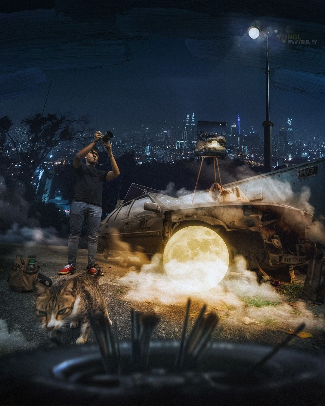 Suburb Moon-Wheeler