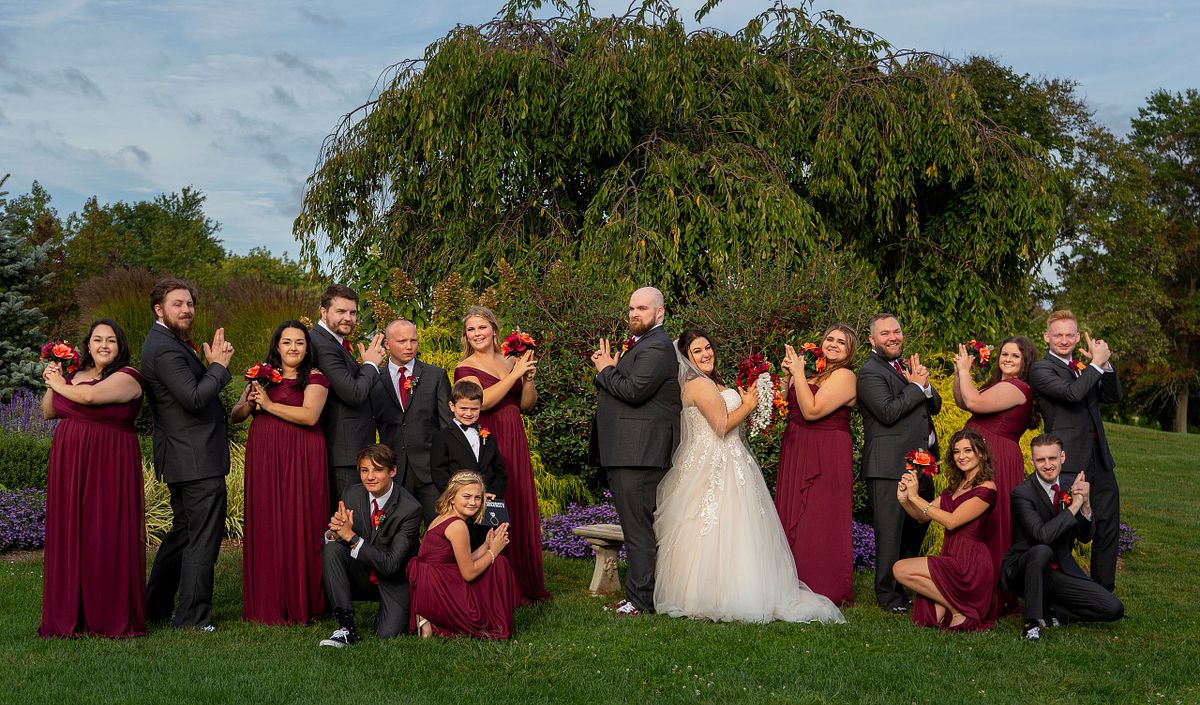 True-to-color wedding ceremony photography at Kylan Barn in Delmar Maryland.