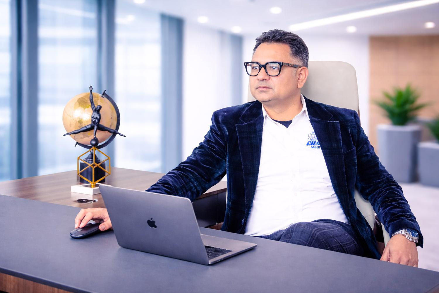 Prasenjeet Gautam Photography