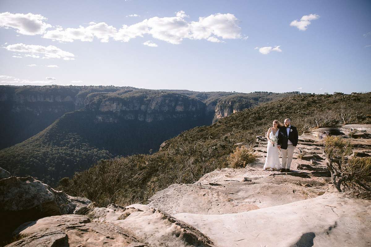Bridal Portraits at Lincoln's Rock