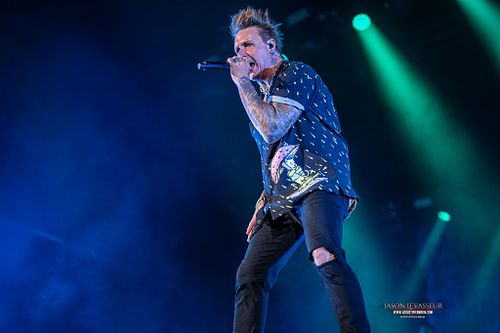 Papa Roach, Falling In Reverse, Hollywood Undead, Bad Wolves