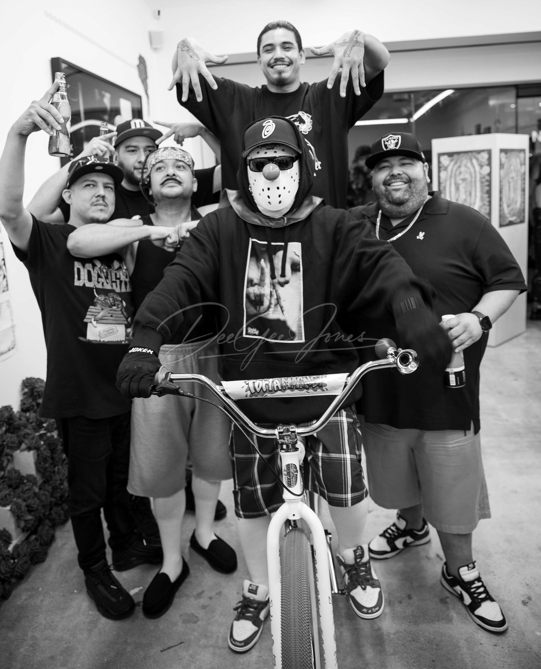 Foos Gone Wild , Cholofit Creeper