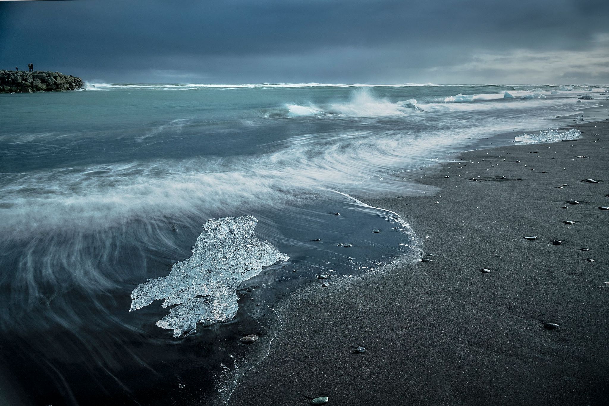 Icebergs on Diamond Beach - Iceland