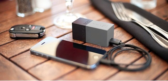 Adattatore di alimentazione portatile FLUXMOB BOLT