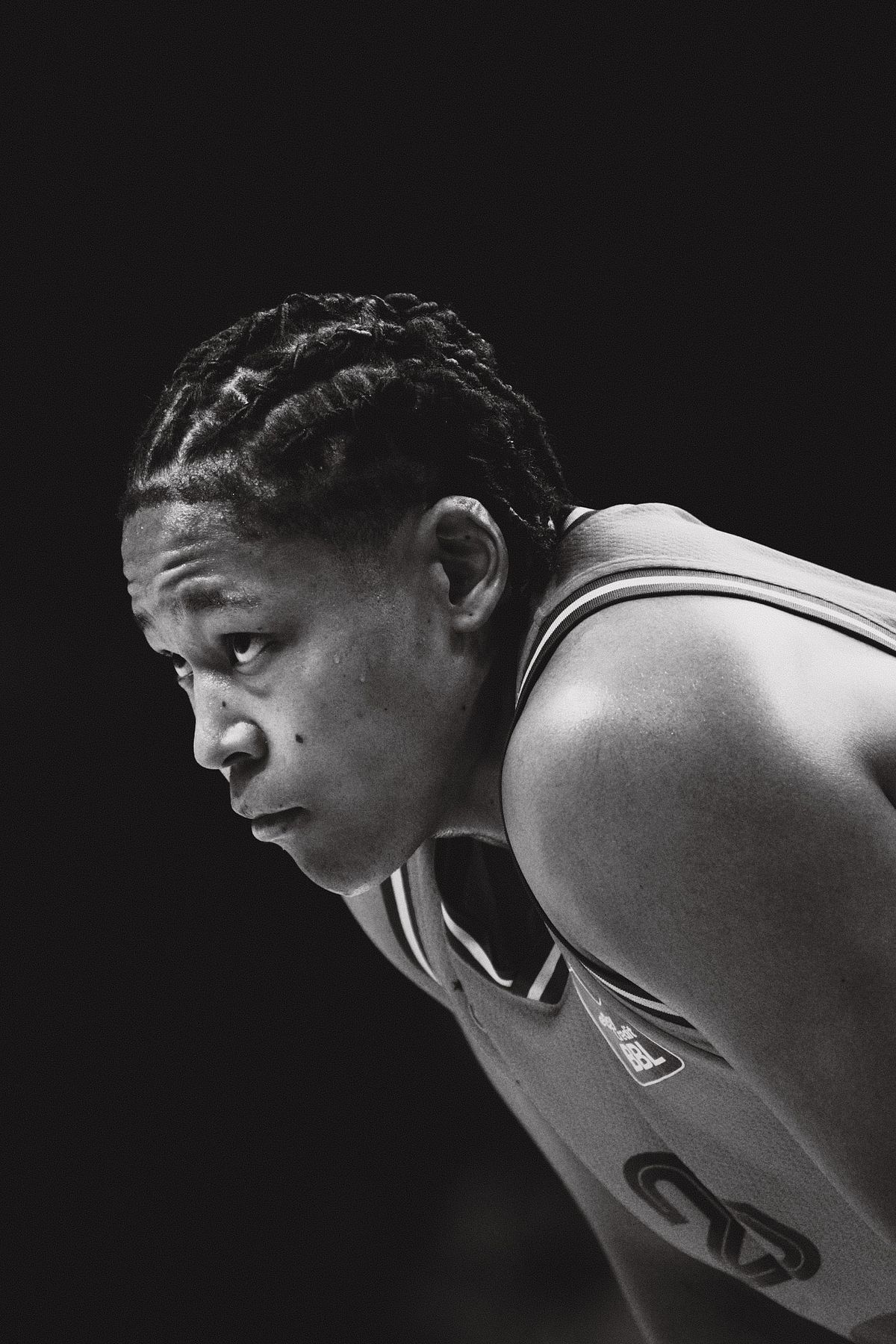 Elias Rapieque Alba Berlin Close up black and white