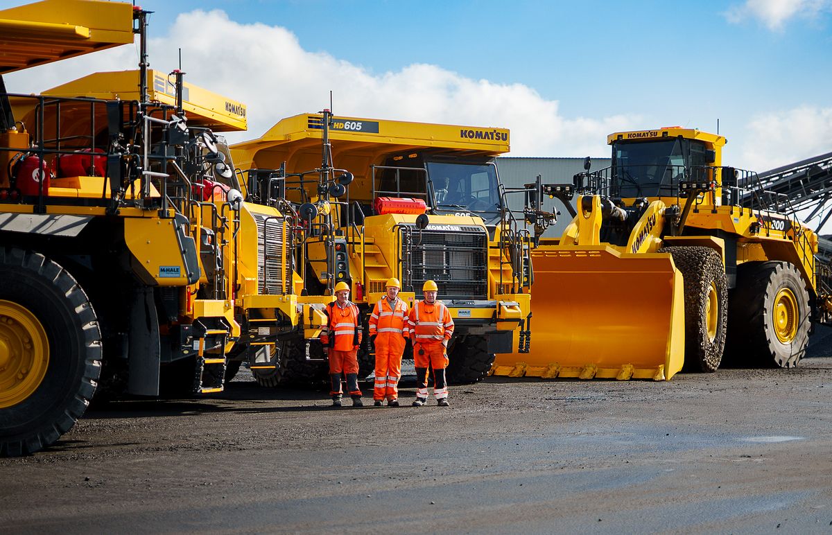 Roadstone Employees with Komatsu Equipment, Belgard