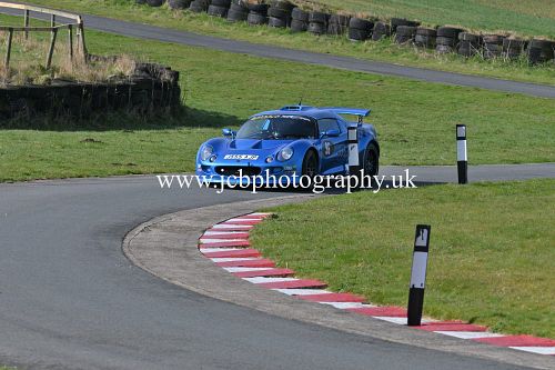 Lotus Exige driven by Andrew Platt
