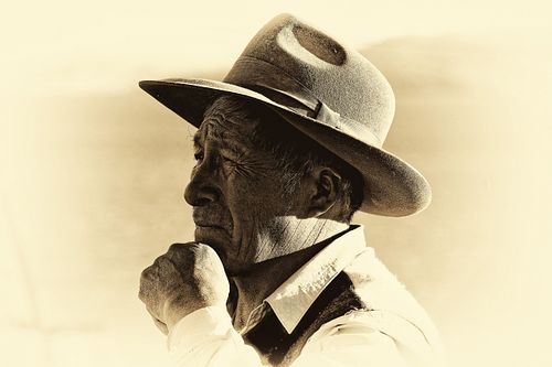 Portrait en sepia d'un homme de Bolivie