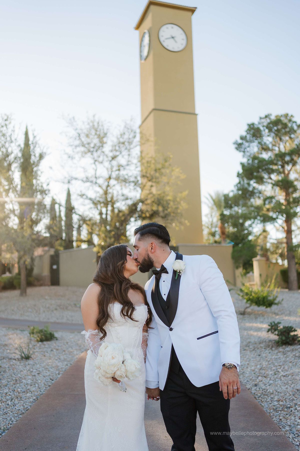 Husband and wife portraits at Siena Golf Club in Las Vegas, timeless wedding photography