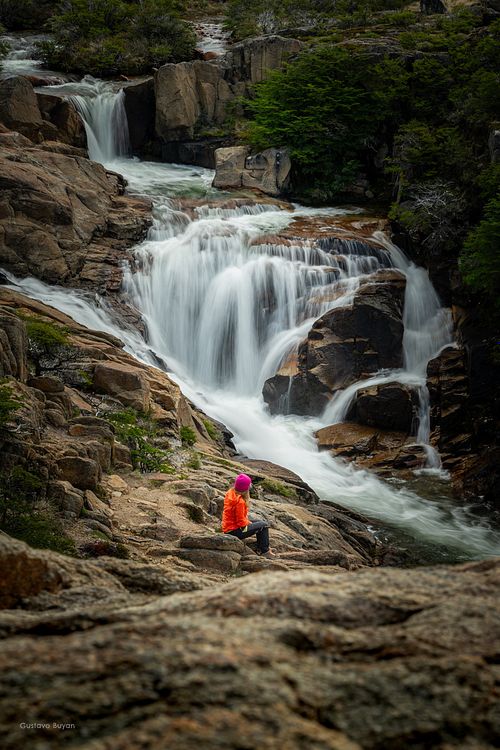 Cascada La Escondida Patagonia