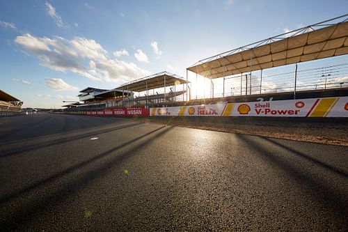 photo industrielle, savoir faire, production, fabrication,circuit Bugatti