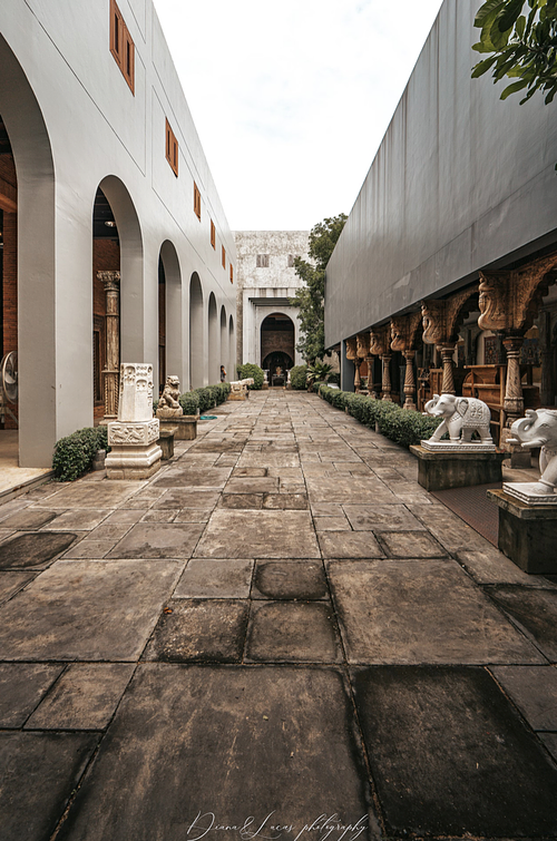 GOLDEN TRIANGLE HANG DONG