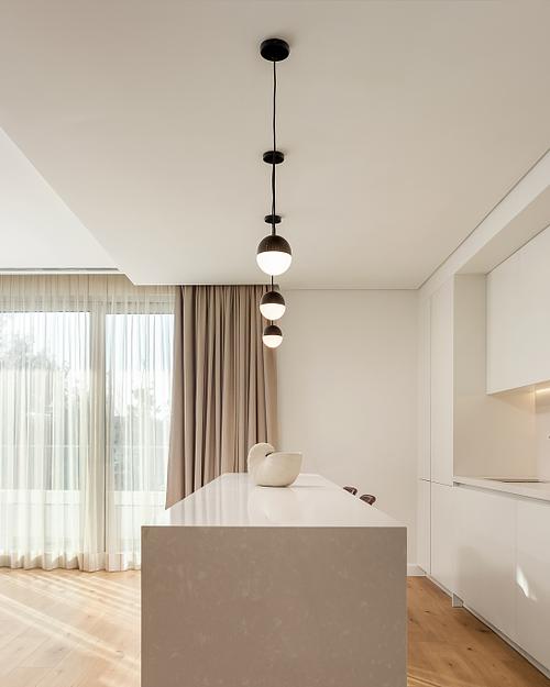 Cozinha contempor&acirc;nea integrada em projeto de design de interiores no Hyatt Regency Lisboa