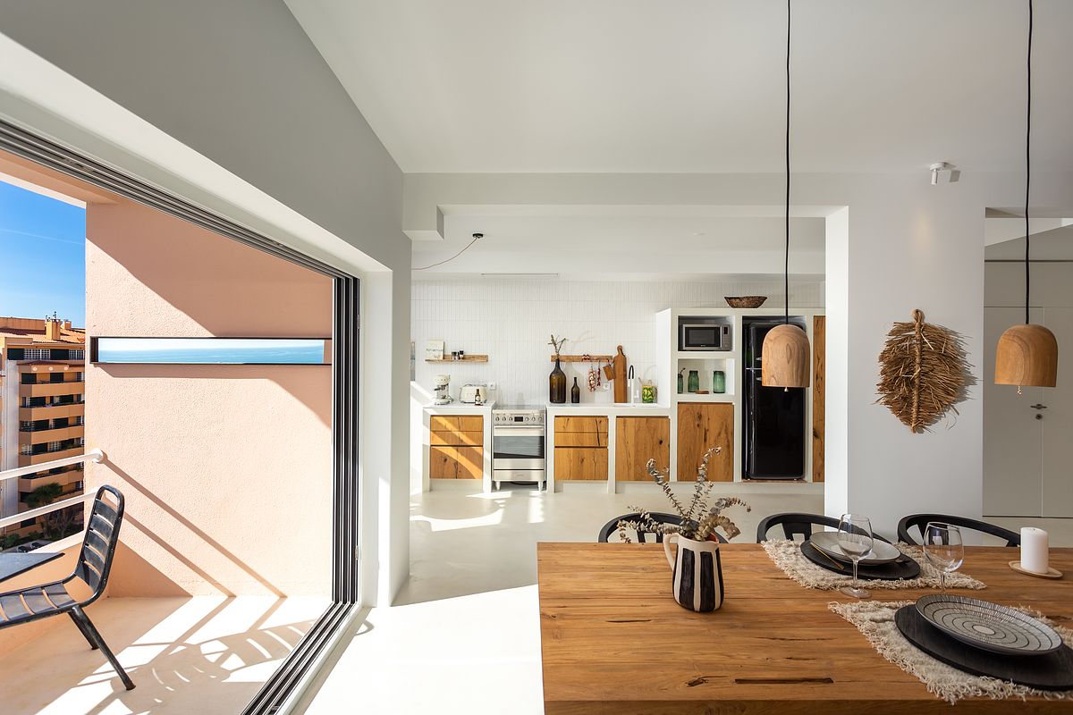 Detalhes de interiores de apartamento T2 na Guia em Cascais com foco em materiais e textura