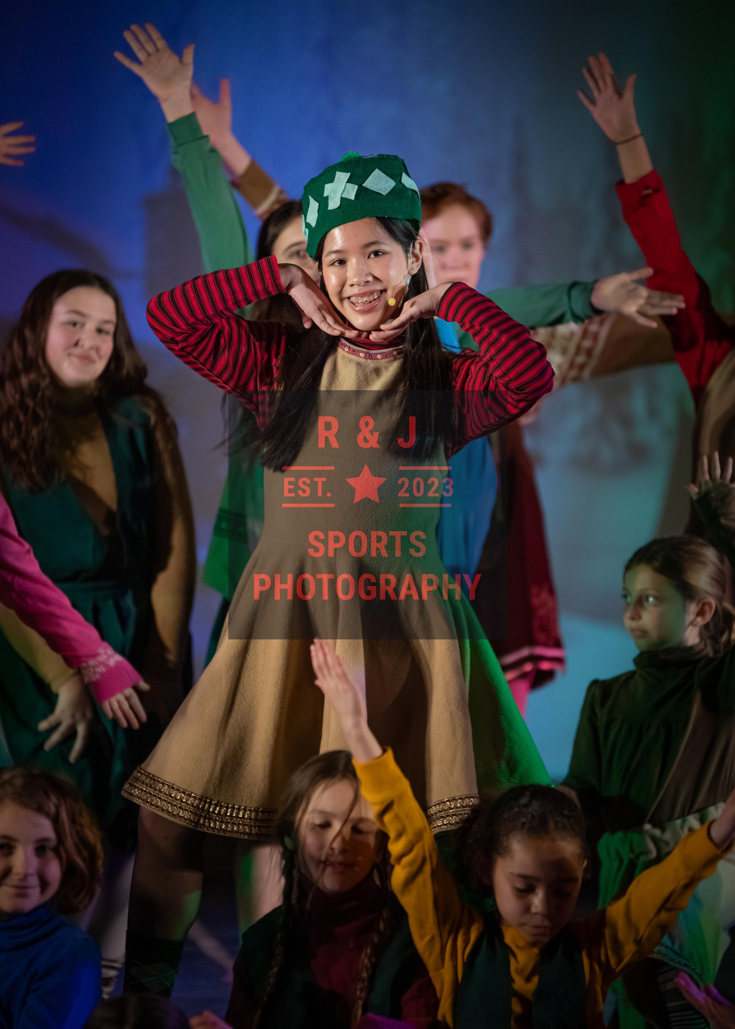 Frozen Jr. Performance Photos