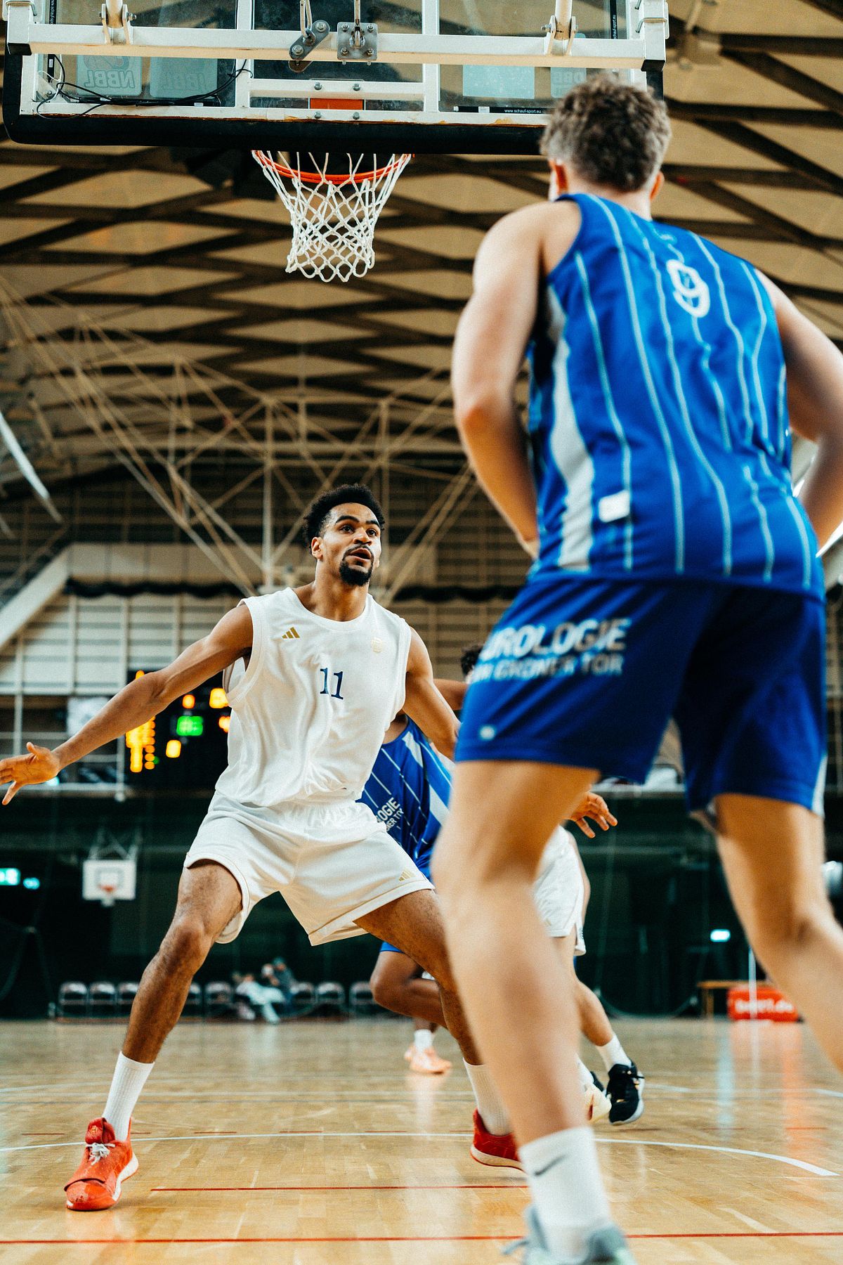 Kimoni N'Sond&eacute; Defense Berlin Dreams Basketball