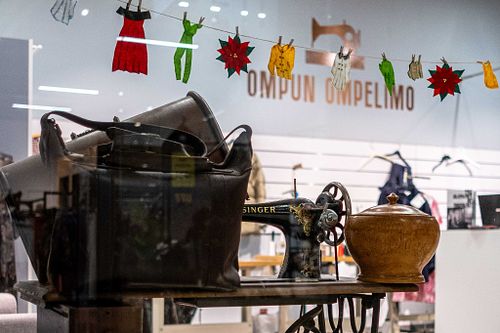 We help your clothes fit your life