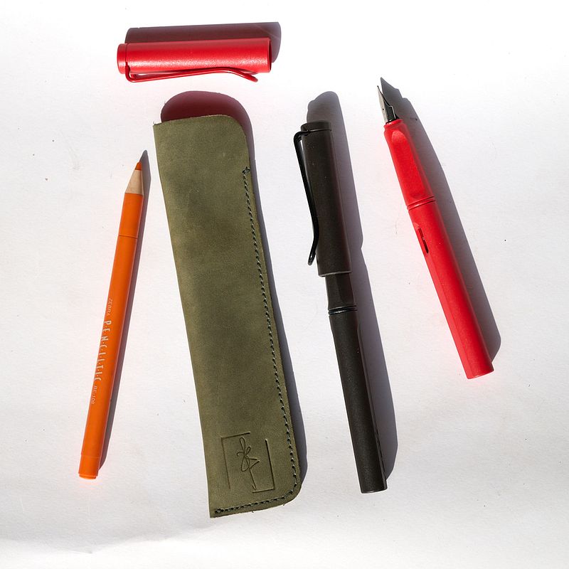 Skins : Classique Leather Pen Case