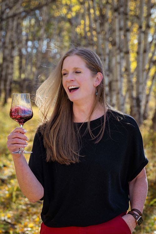 Your Brand Isn&rsquo;t Basic. Your Photos Shouldn&rsquo;t Be Either.