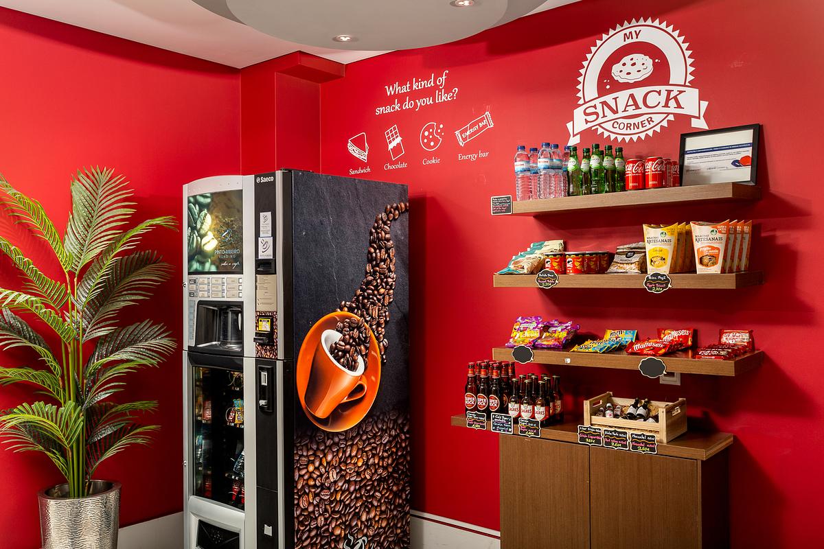 HOTEL LUENA Recepcao Snack Corner