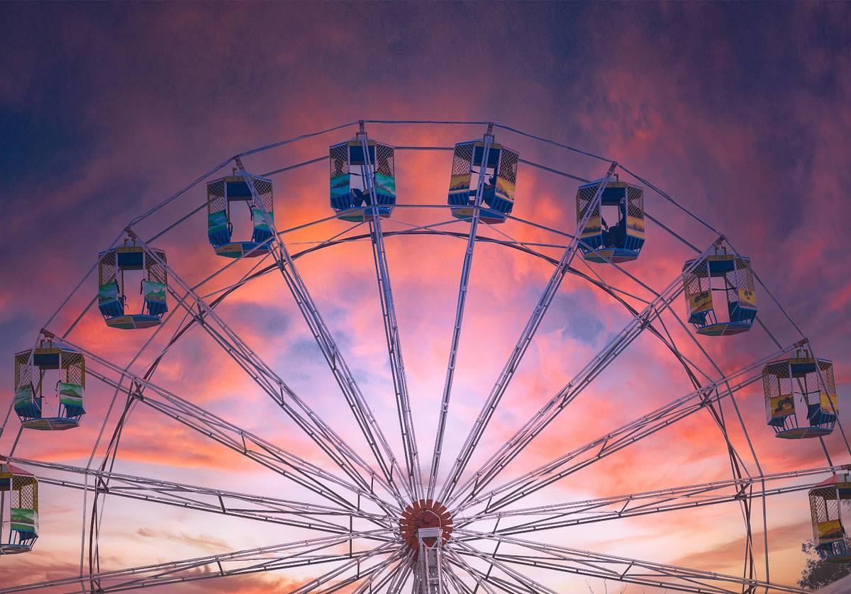 ferris wheel ride, people, sunset, nature, natural light,