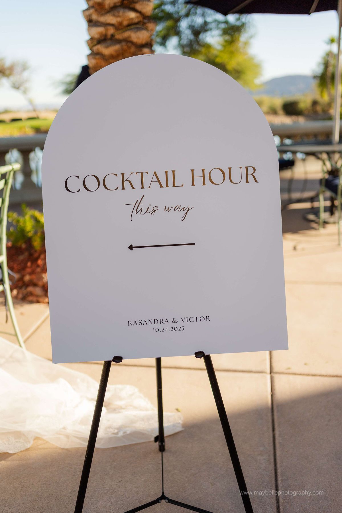 Wedding reception details at Siena Golf Club in Las Vegas with mariachi band