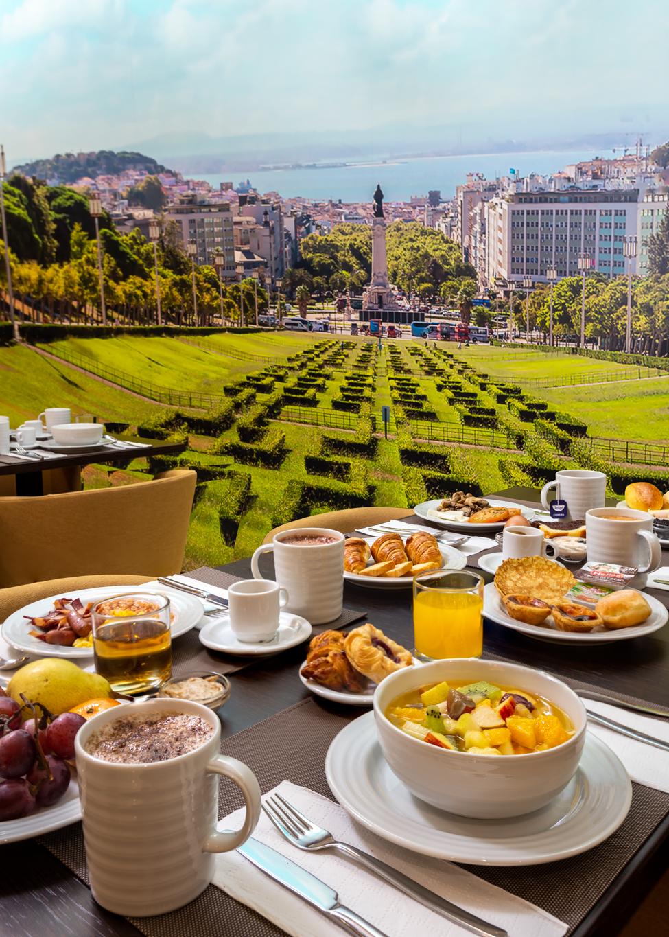 Sala de pequeno-almo&ccedil;o do Empire Marqu&ecirc;s Hotel