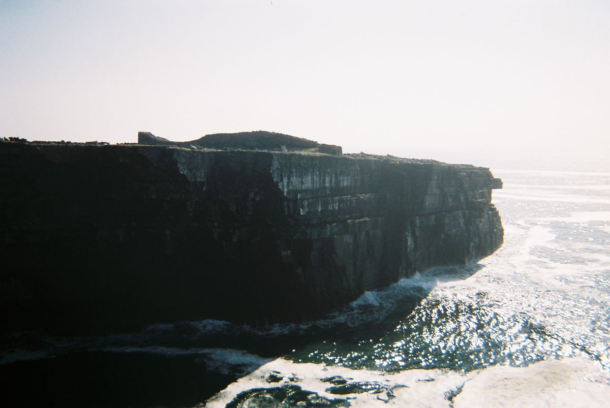 D&uacute;n D&uacute;chathair cliffs, inishmore, aran islands, ireland