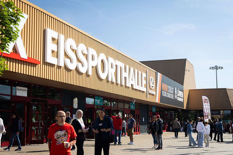 From Warmup to World Championship: One Shot Changed Everything