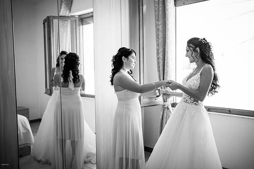 "sposa e testimone"