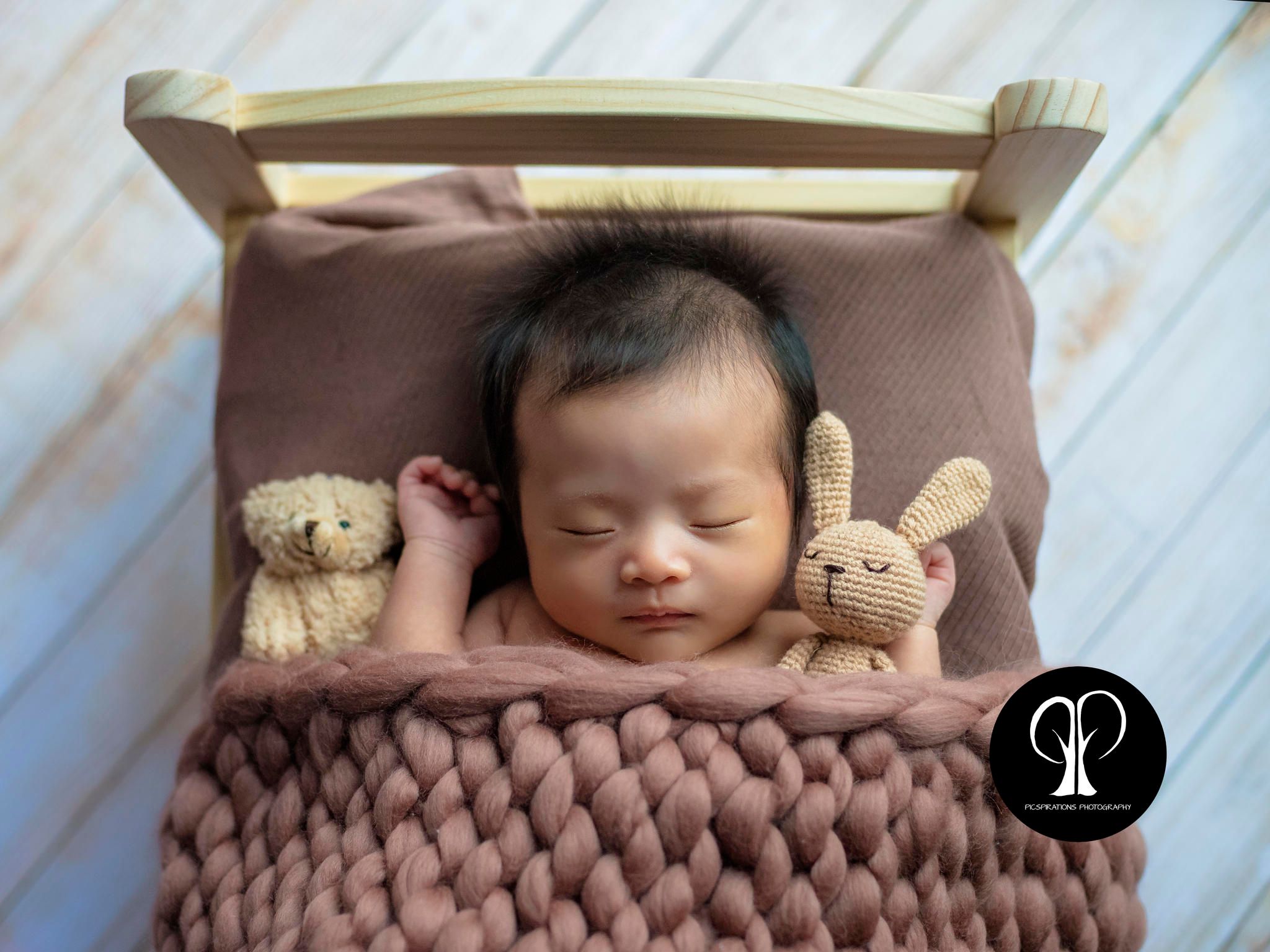 Newborn Photography - Picspirations Photography (17)