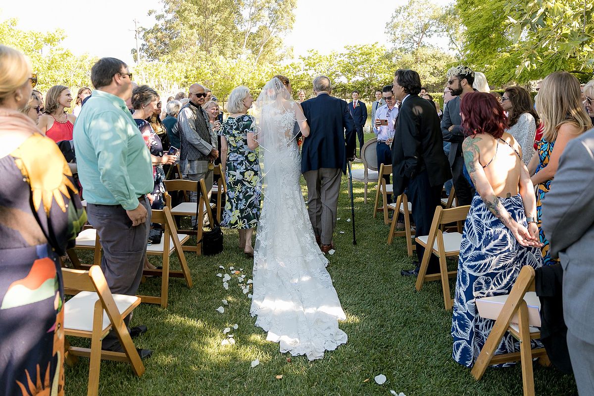 brides-entry-at-wedding-cermony