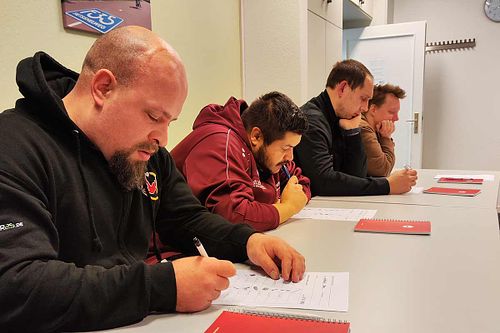 Alphabetisierungskurse für Spieler