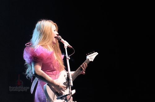 SUN als Support-Act für Hanabie in Huxleys Neuer Welt in Berlin.